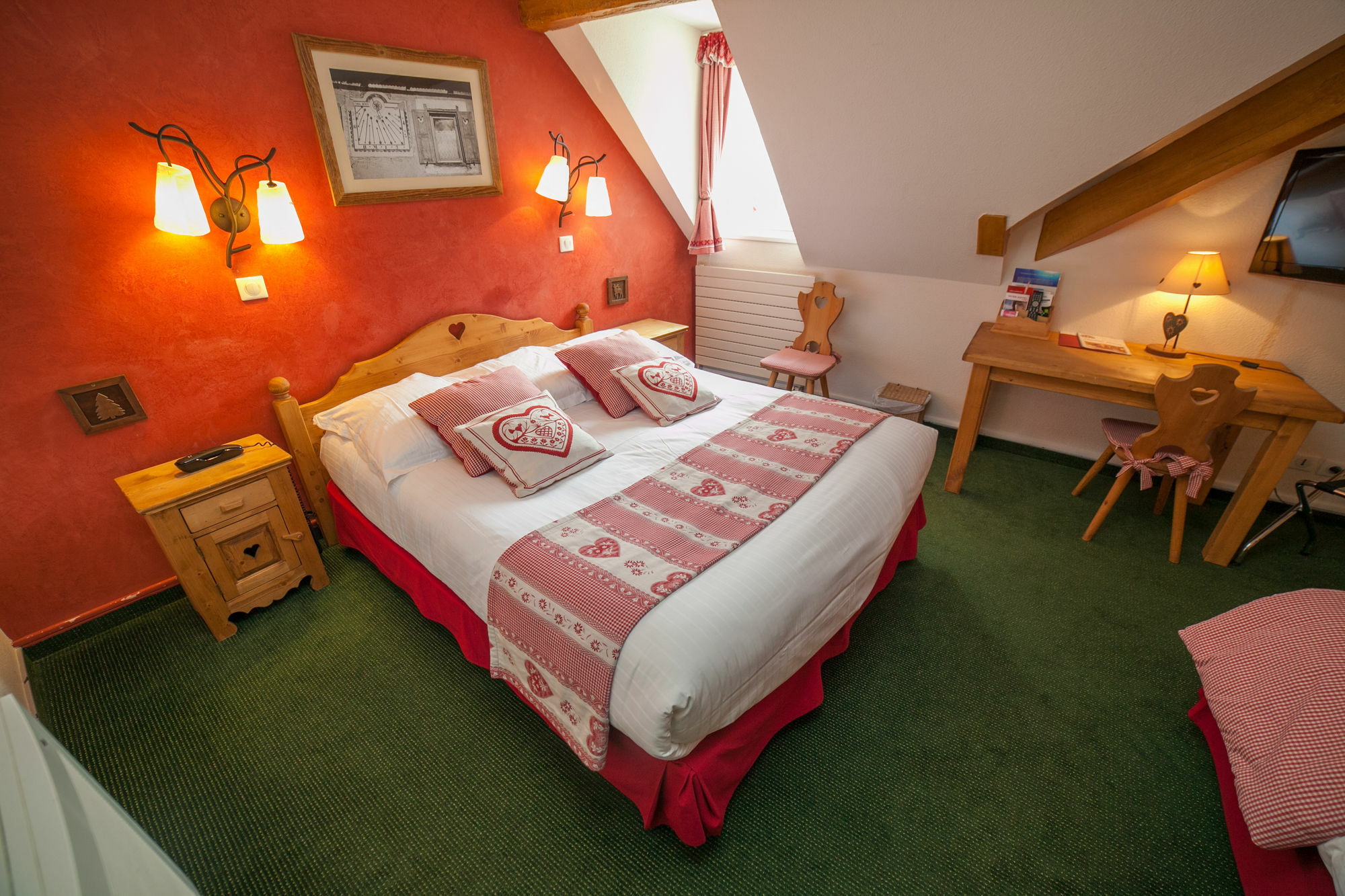Hotel Des Princes, Chambery Centre ภายนอก รูปภาพ